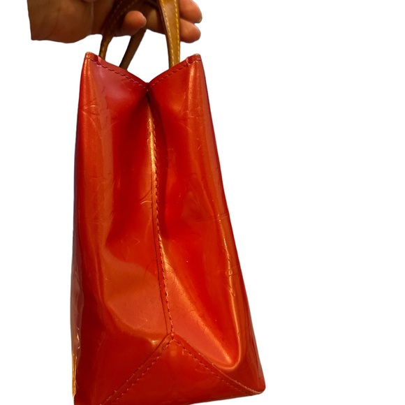 Louis Vuitton Bags Monogram Vernis is a very beautiful red/orange color - Picture 2 of 11